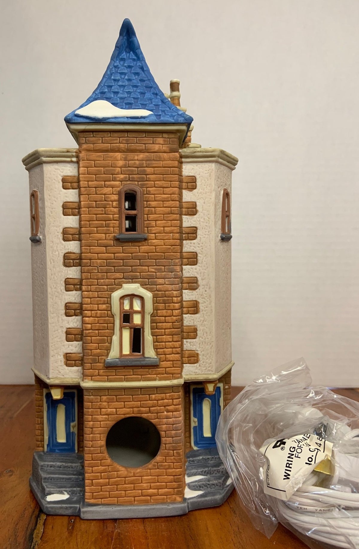 Retired Department 56 Christmas in the City "City Clockworks"