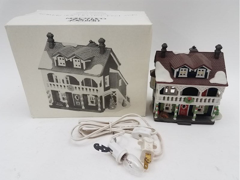 Retired Department 56 New England Village
