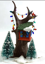 Load image into Gallery viewer, Department 56- Snow Village &quot;Kids Tree House&quot;
