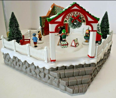 Dept 56- Village Animated “Photo with Santa”