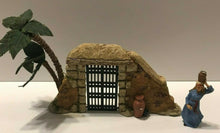 Load image into Gallery viewer, Dept 56 Holy Land Little Town of Bethlehem Town Gate
