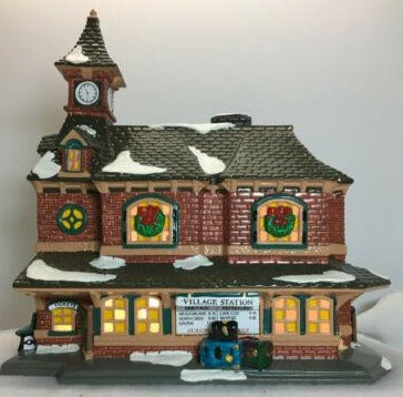 Department 56 Snow Village - Village Station